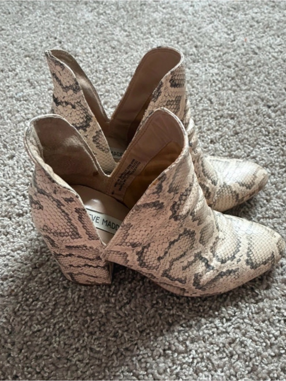 Steve Madden Snakeskin Boots Size 7.5 - Picture 6 of 9